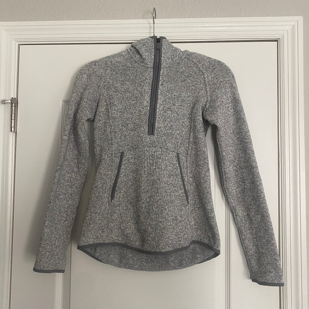Lululemon jacket size 2